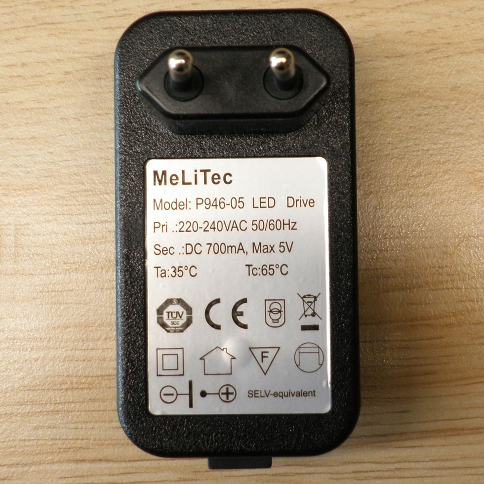 Steckertrafo P946-05 schwarz Steckertrafo P946-05 schwarz