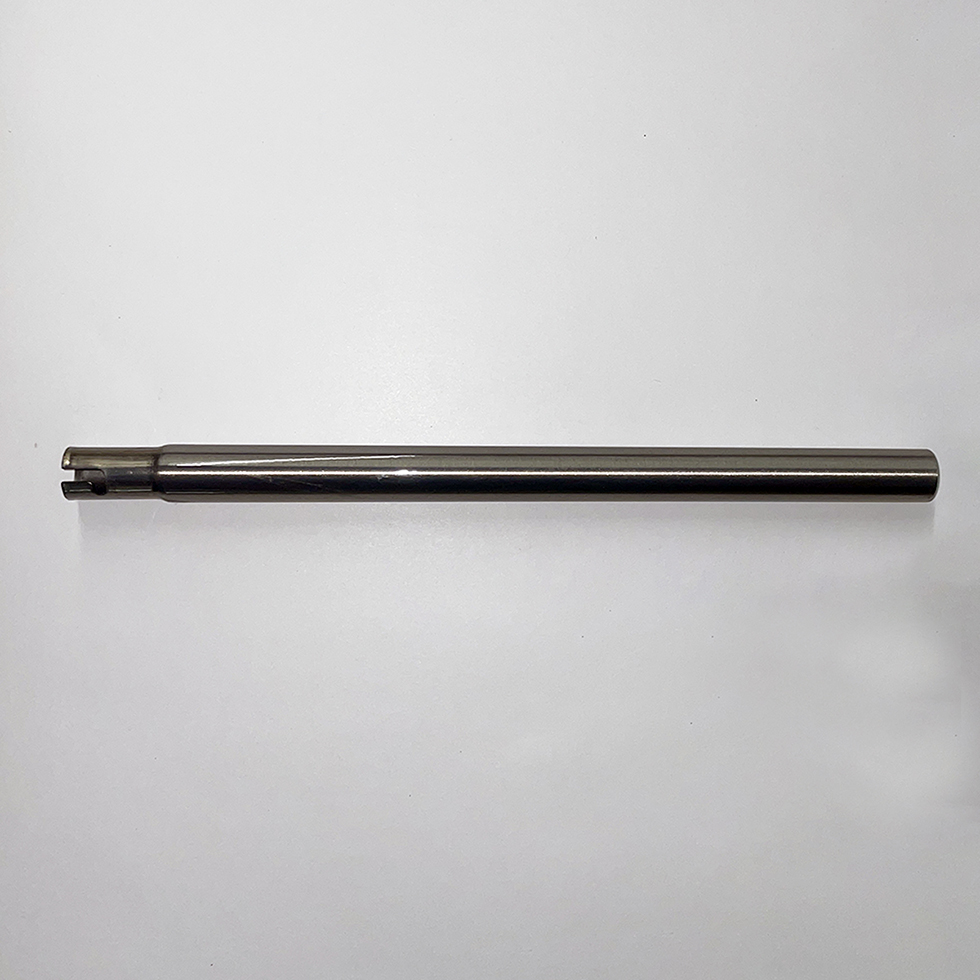 Mittelspieß Edelstahl matt gebürstet SO43