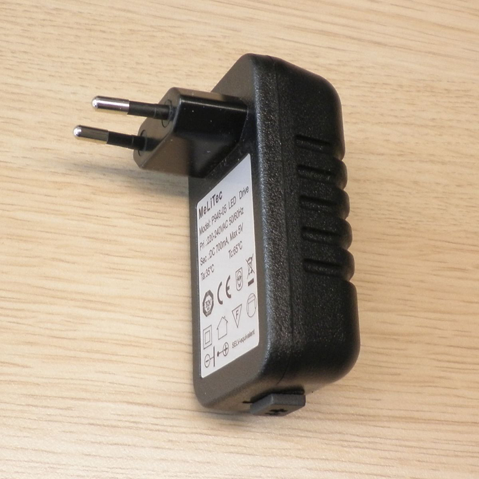 Steckertrafo P946-05 schwarz Steckertrafo P946-05 schwarz